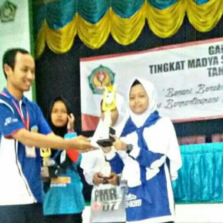 Siswi MTs Darussalam Deru Juarai Gala Praja Se-Bojonegoro