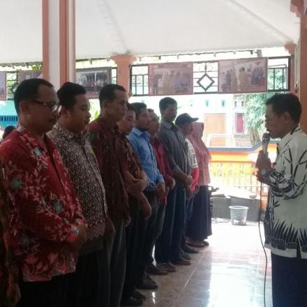 Desa Deru Kukuhkan Panitia Penjaringan dan Pemilihan BPD