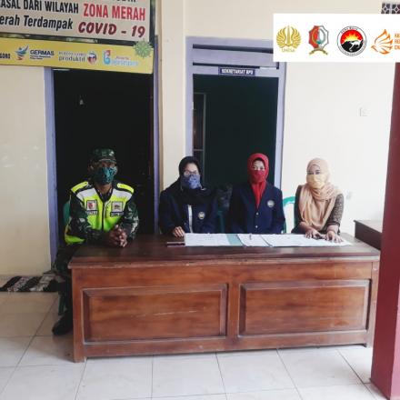 Mahasiswi Unesa Bantu Penanganan Covid-19 di Desa Deru